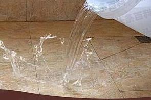 准格尔漏水维修 免砸砖防水材料该如何施工